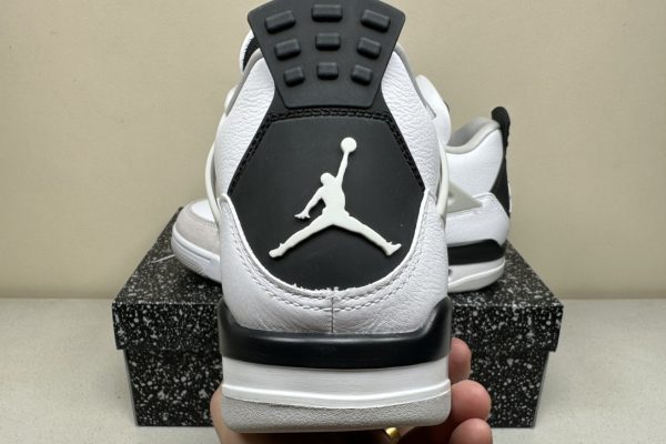 Jordan 4 Black and White - PK 4.0 Batch 1