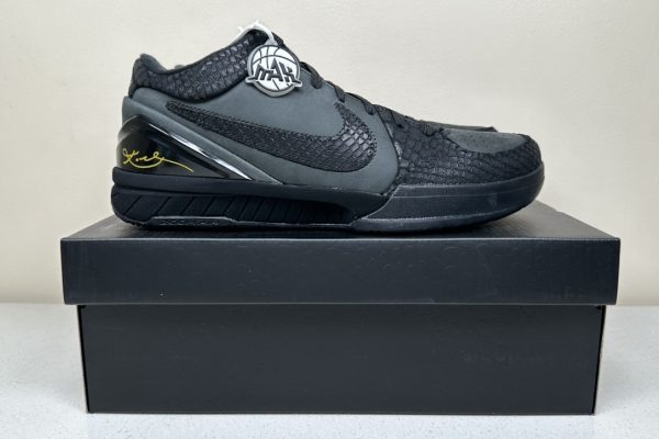 Kobe 4 Protro Gift of Mamba - Max Batch 9