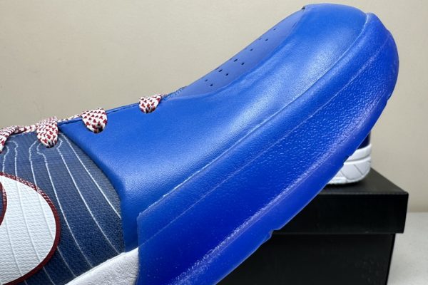 Kobe 4 Protro Philly - Max Batch 5