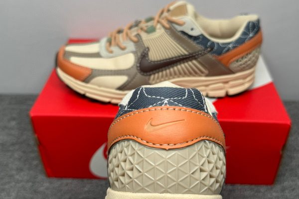 Nike Zoom Vomero 5 Sashiko - Z Batch 6