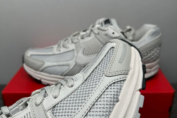 Nike Zoom Vomero 5 Vast Grey = Z Batch 5