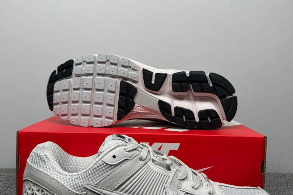 Nike Zoom Vomero 5 Vast Grey = Z Batch 6