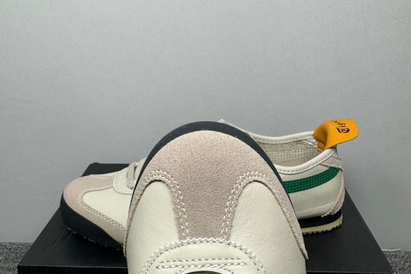 Onitsuka Tiger 66 Birch Green - PH Batch 1