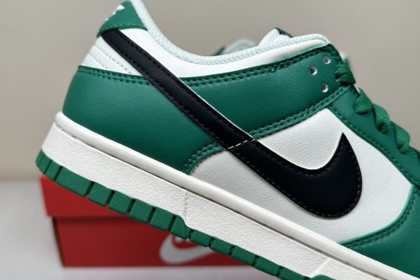 SB Dunk University Green - VT Batch 4