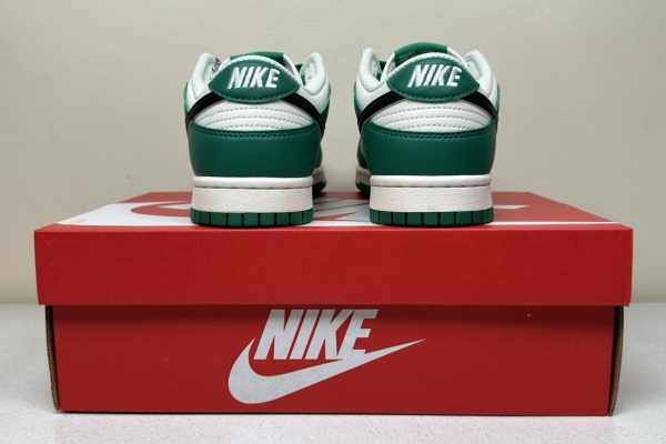 SB Dunk University Green - VT Batch 8