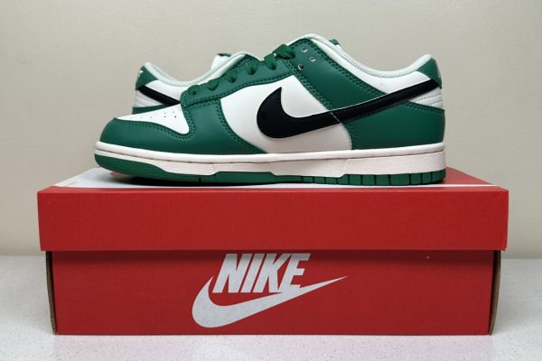 SB Dunk University Green - VT Batch 9