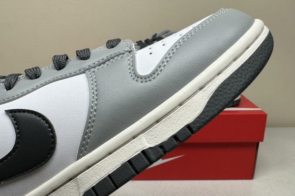 SB Dunk Wolf Grey - VT Batch 5