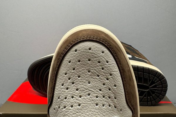 Travis Scott Mocha High - FK Batch 1