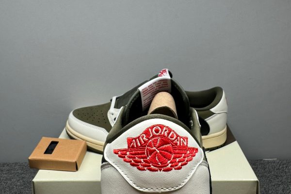 Travis Scott Olive Low - FK Batch 2
